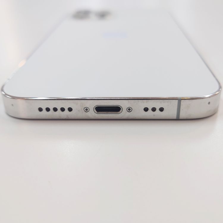 �ڽ���Ź�����ѡ�iPhone12Pro 256GB ����С� �Хåƥ꡼��������100%