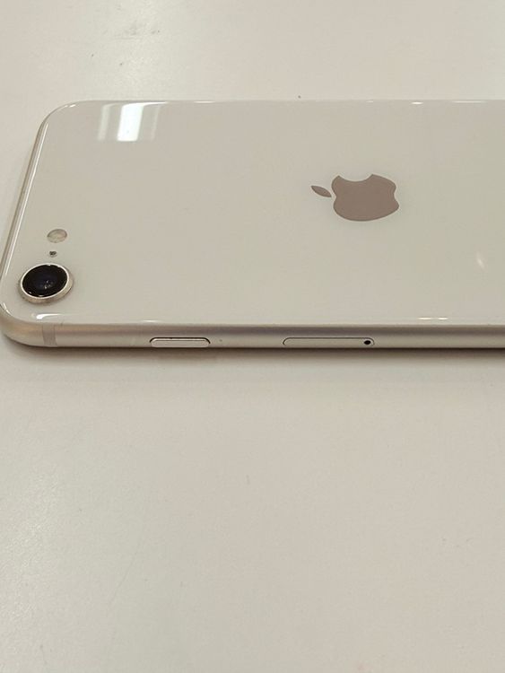 �ڽ���Ź�����ѡ�iPhoneSE�軰���� 64GB �������饤�� �Хåƥ꡼����100%