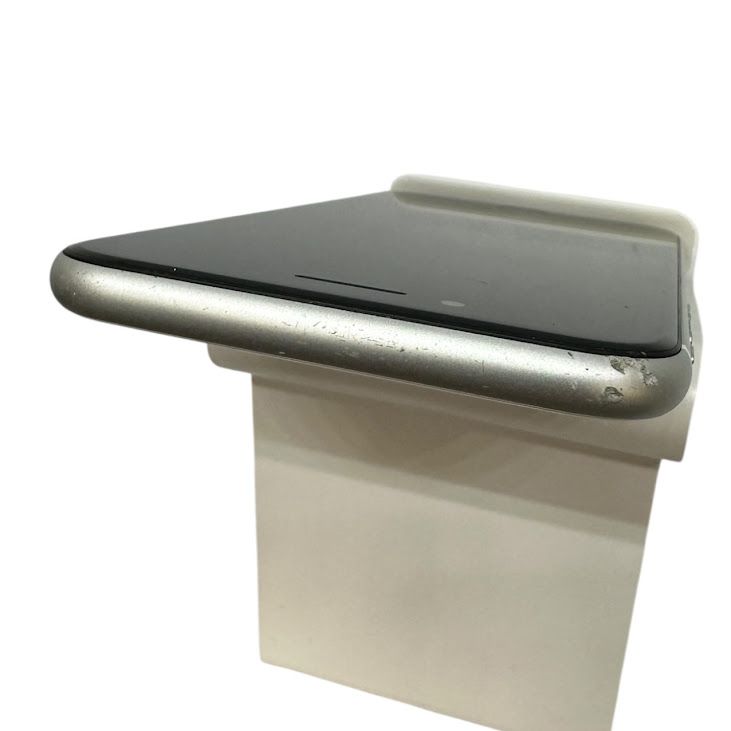 iPhone��SE����2�����64GB���ۥ磻�ȡ�SIM�ե꡼��au��