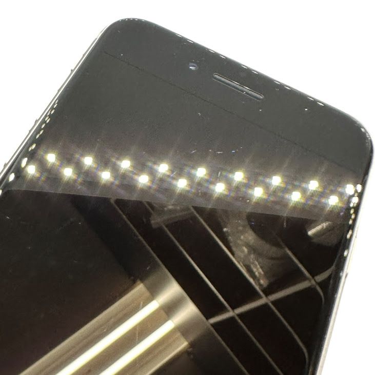 �ڥХåƥ꡼95%��iPhone��SE����3�����64GB���������饤�ȡ�SIM�ե꡼���ɥ�����