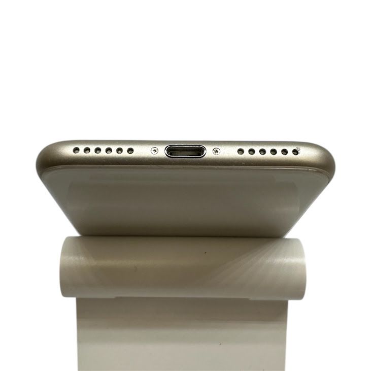 �ڥХåƥ꡼84%��iPhone��SE����3�����128GB���������饤�ȡ����եȥХ���