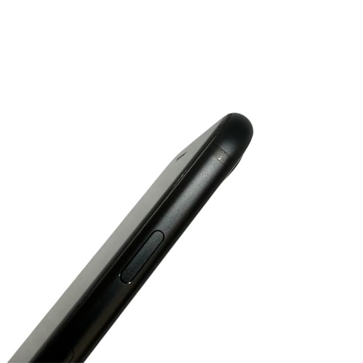 �ڥХåƥ꡼91%��iPhone��SE����2�����64GB���֥�å���SIM�ե꡼���ɥ�����