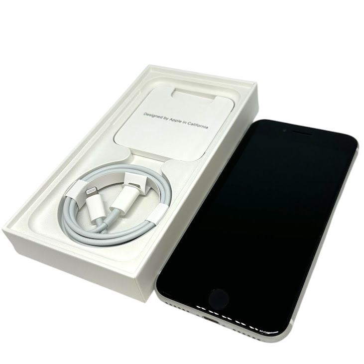 �ڥХåƥ꡼82%��iPhone��SE����2�����128GB���ۥ磻�ȡ�SIM�ե꡼��au��