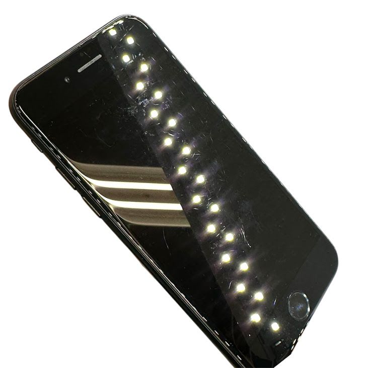 iPhone��SE����3�����128GB���ߥåɥʥ��ȡ�SIM�ե꡼��au��
