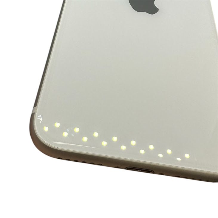 �ڥХåƥ꡼93%��iPhone��SE����2�����64GB���ۥ磻�ȡ�SIM�ե꡼��au��