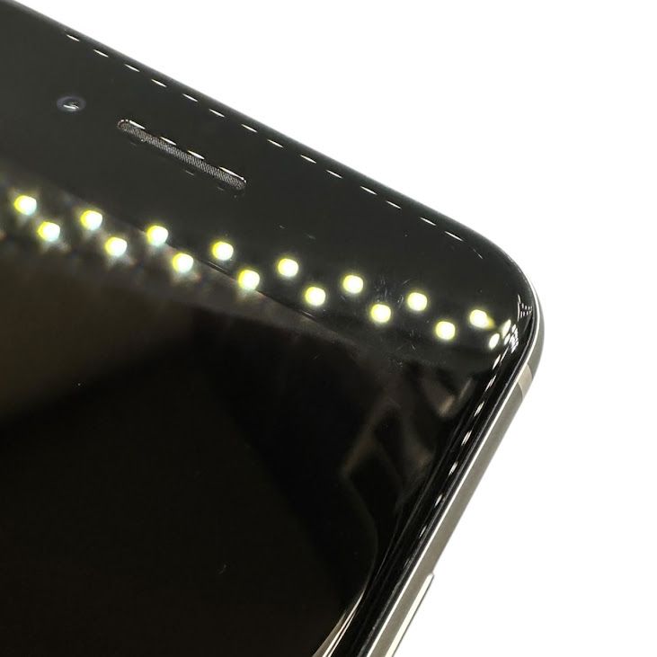 iPhone��SE����2�����64GB���ۥ磻�ȡ�SIM�ե꡼�����եȥХ���