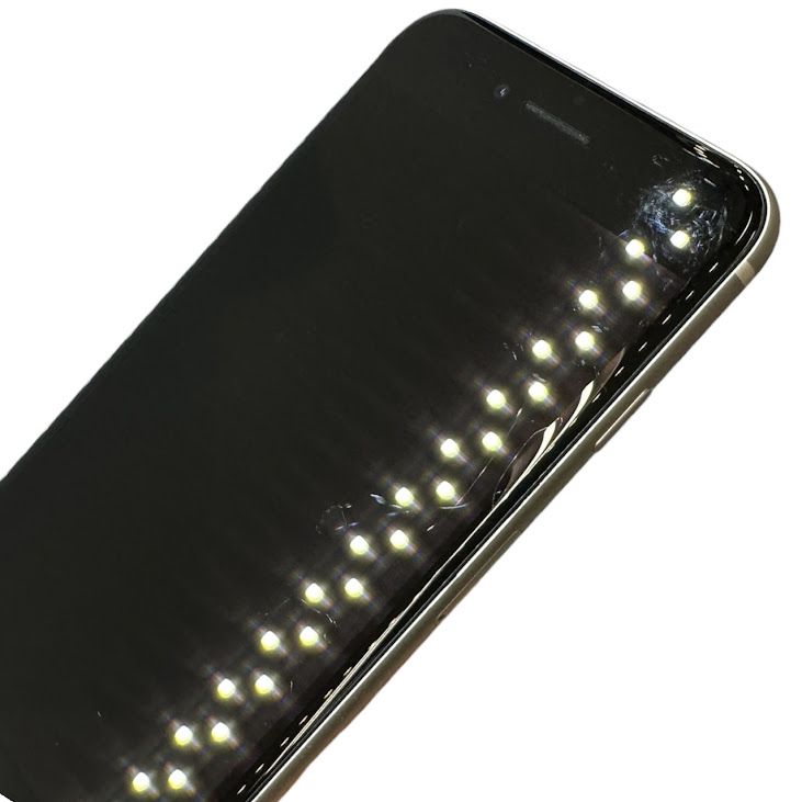 �ڥХåƥ꡼96%��iPhone��SE����2�����64GB���ۥ磻�ȡ�SIM�ե꡼���ɥ�����