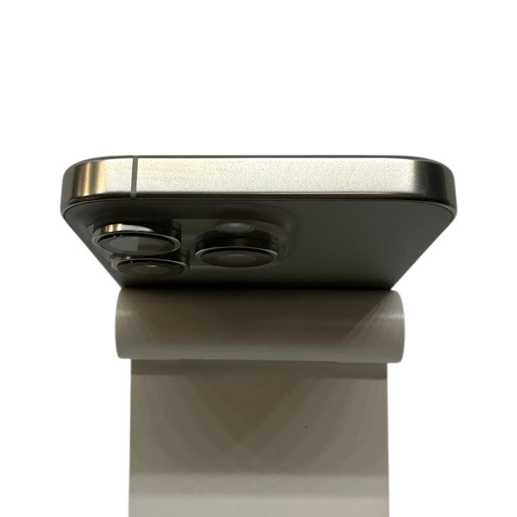 �ڥХåƥ꡼92%��iPhone��16Pro��256GB���ʥ���������˥��ࡡSIM�ե꡼