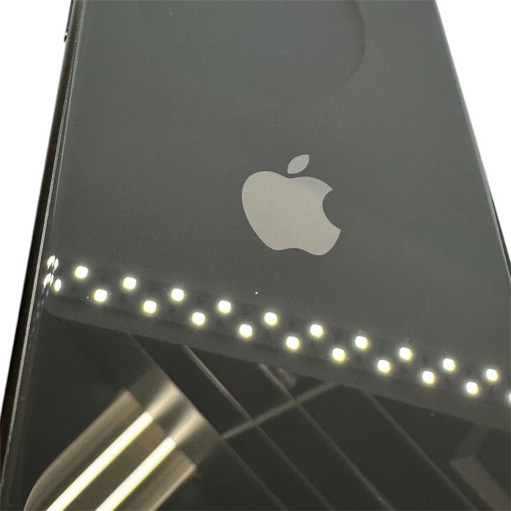 �ڥХåƥ꡼82%��iPhone��SE����2�����64GB���֥�å���SIM�ե꡼��Y��Х�����