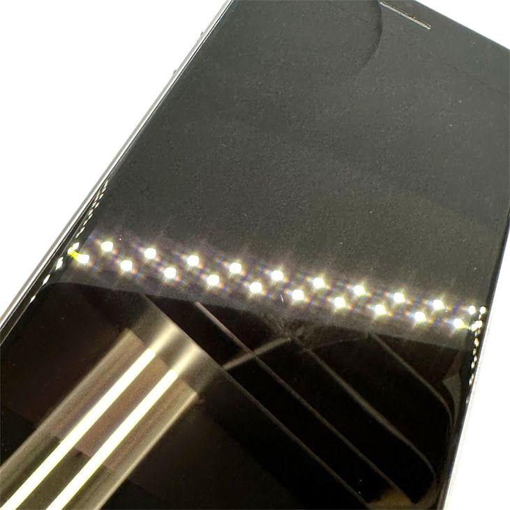 �ڥХåƥ꡼82%��iPhone��SE����2�����64GB���ۥ磻�ȡ�SIM�ե꡼���ɥ�����