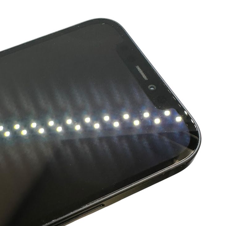 �ڥХåƥ꡼81%��iPhone��12��64GB���֥�å���SIM�ե꡼��au��