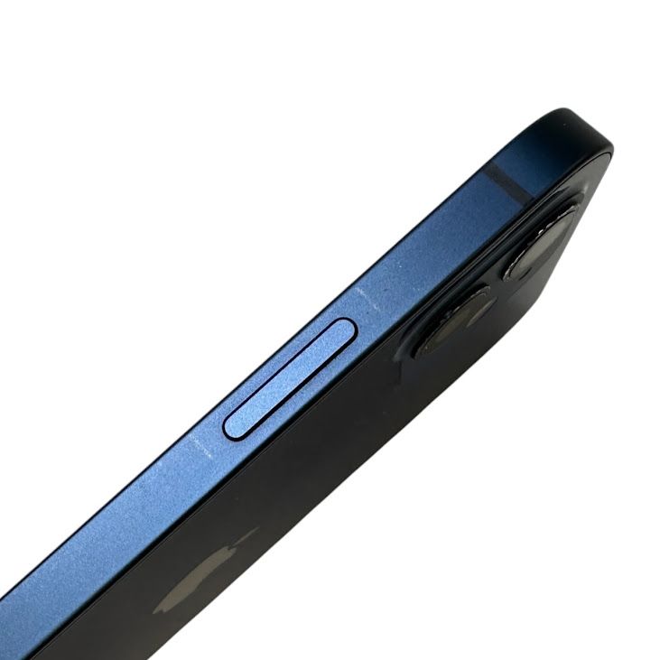 �ڥХåƥ꡼83%��iPhone��12��128GB���֥롼��SIM�ե꡼��au��