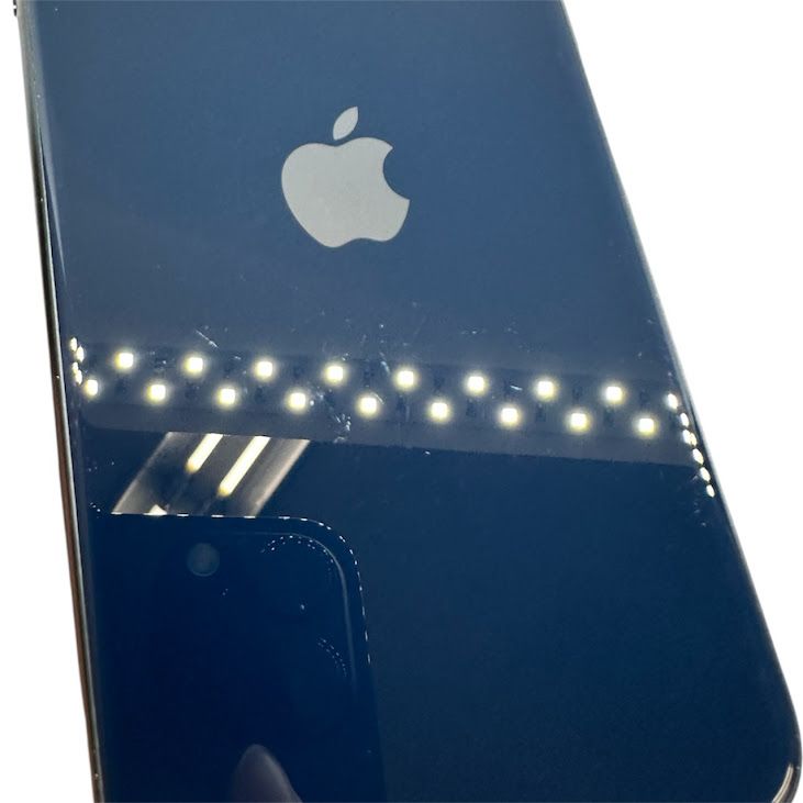 �ڥХåƥ꡼96%��iPhone��SE����3�����64GB���ߥåɥʥ��ȡ�SIM�ե꡼��au��