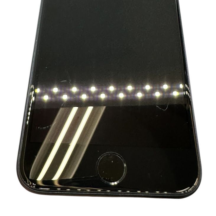 �ڥХåƥ꡼99%��iPhone��SE����3�����64GB���ߥåɥʥ��ȡ�SIM�ե꡼��au��