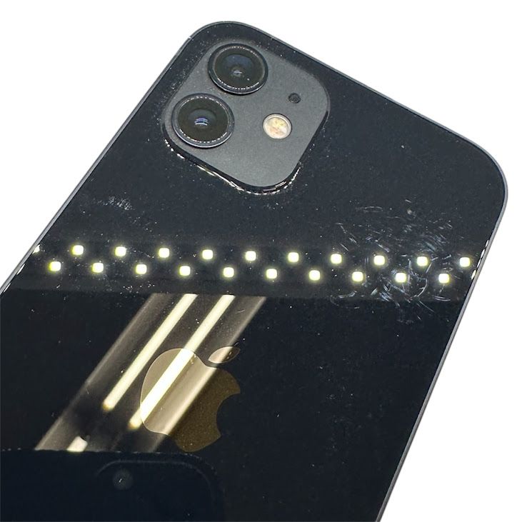 �ڥХåƥ꡼98%��iPhone��12��64GB���֥�å���SIM�ե꡼���ɥ�����