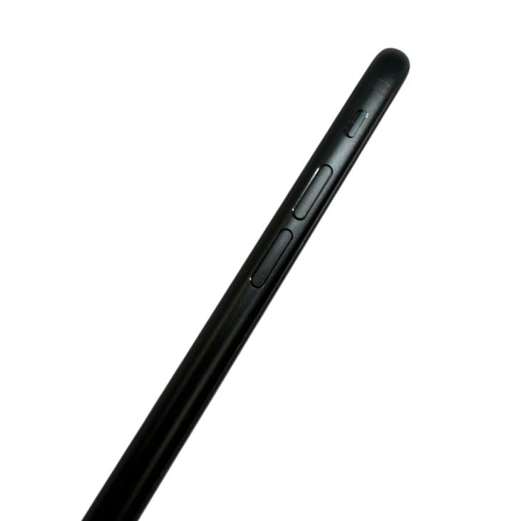 �ڥХåƥ꡼82%��iPhone��SE����3�����128GB���ߥåɥʥ��ȡ�SIM�ե꡼��au��