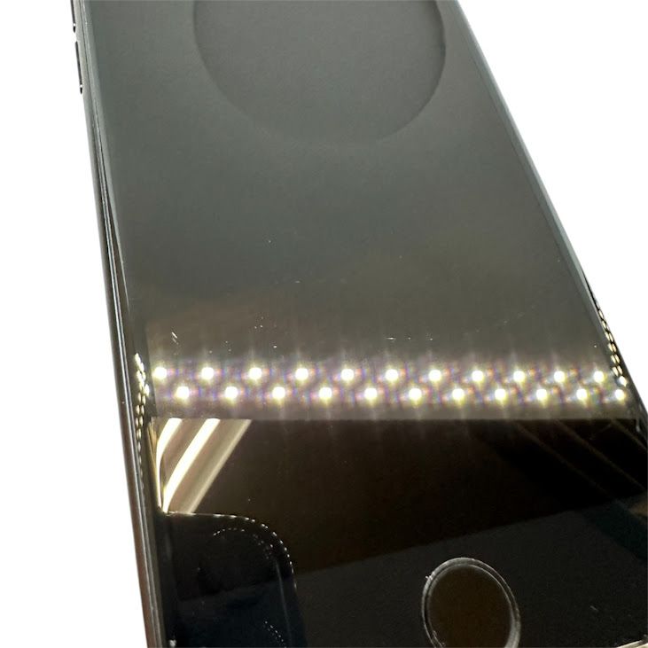 �ڥХåƥ꡼85%��iPhone��SE����2�����64GB���֥�å���SIM�ե꡼