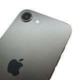 �ڥХåƥ꡼100%��iPhone��16e��128GB���֥�å���SIM�ե꡼��au��