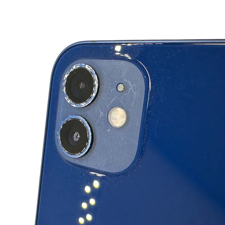 �ڥХåƥ꡼83%��iPhone��12��128GB���֥롼��SIM�ե꡼��au��