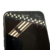 �ڥХåƥ꡼92%��iPhone��SE����3�����64GB���ߥåɥʥ��ȡ�SIM�ե꡼��au��