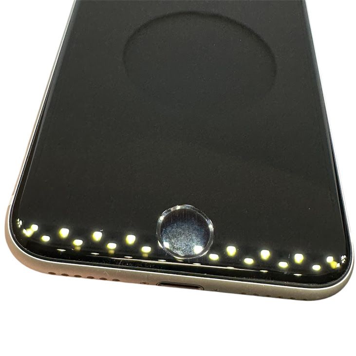 iPhone��SE����2�����128GB���ۥ磻�ȡ�SIM�ե꡼��au��