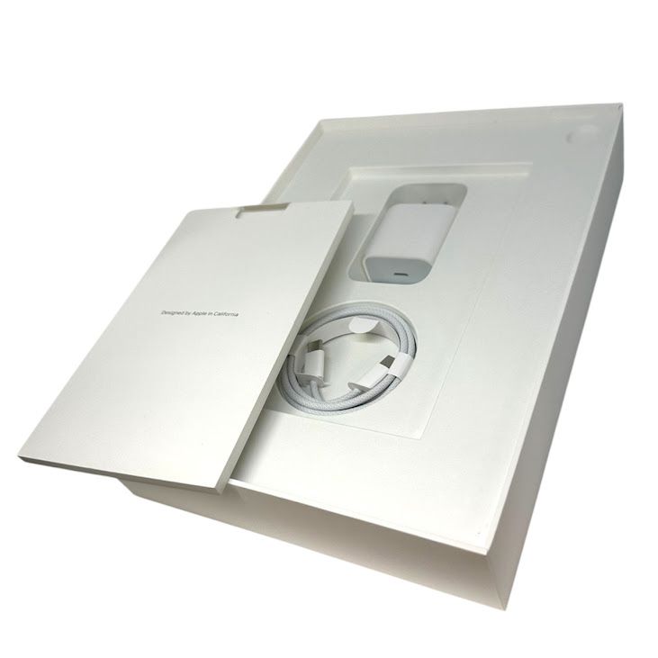 �ڥХåƥ꡼100%��iPad��11��Wi��Fi��128GB���֥롼