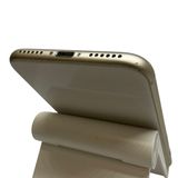 �ڥХåƥ꡼94%��iPhone��SE����3�����64GB���������饤�ȡ�SIM�ե꡼���ɥ�����