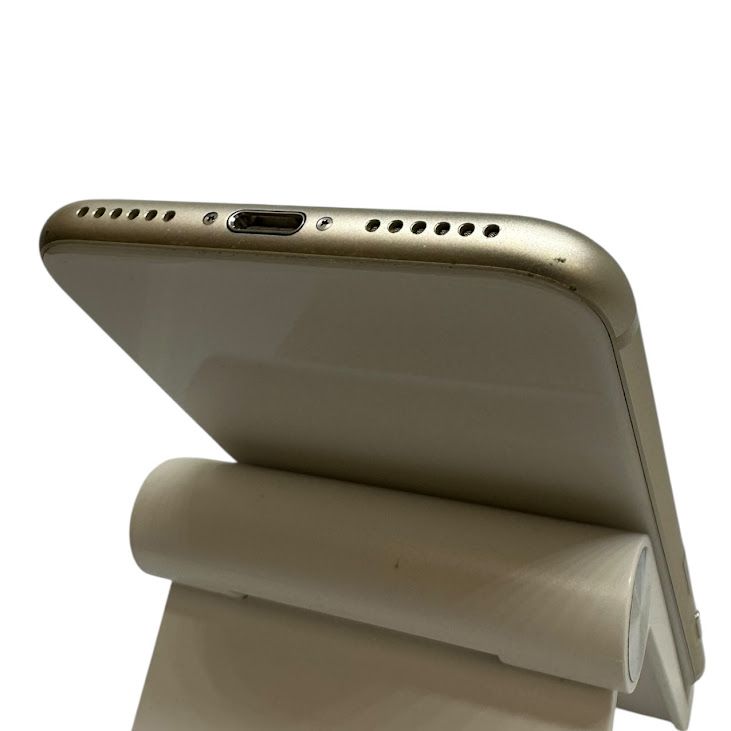 �ڥХåƥ꡼94%��iPhone��SE����3�����64GB���������饤�ȡ�SIM�ե꡼���ɥ�����