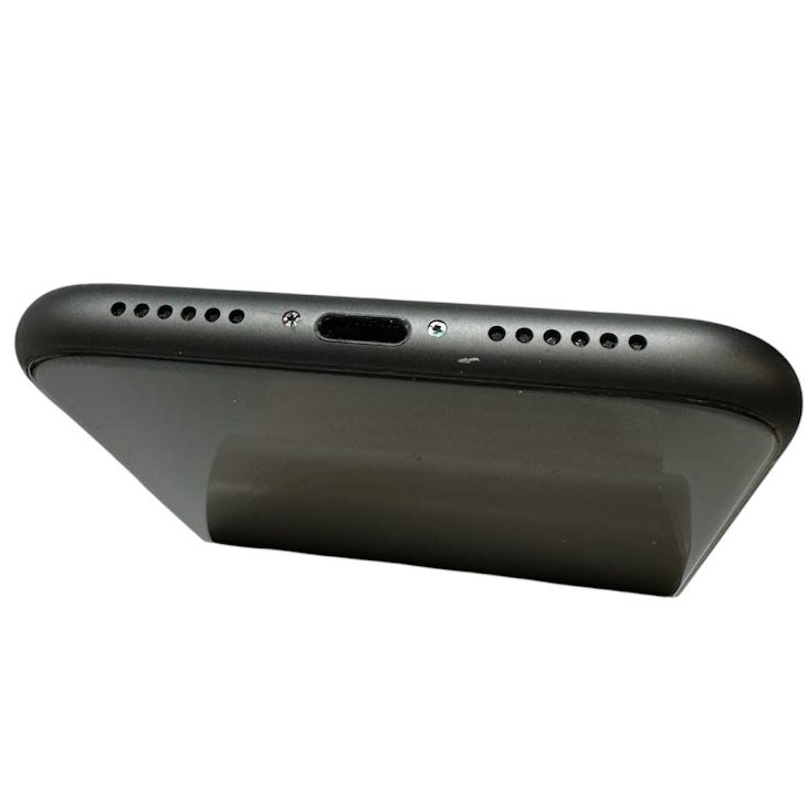 �ڥХåƥ꡼87%��iPhone��11��64GB���֥�å���SIM�ե꡼��au��