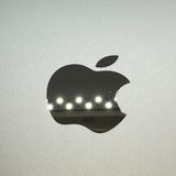 �ڥХåƥ꡼100%��iPad��8������顼��32GB������С���SIM�ե꡼��au��