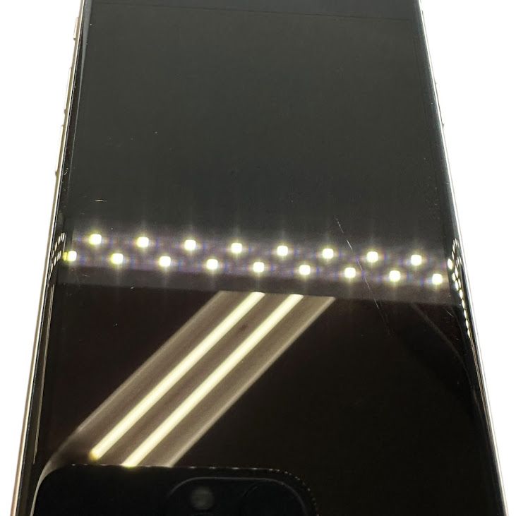 �ڥХåƥ꡼94%��iPhone��SE����3�����64GB���������饤�ȡ�SIM�ե꡼���ɥ�����