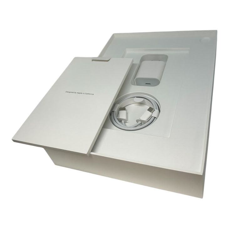 �ڥХåƥ꡼100%��iPad��11��Wi��Fi��Cellular��128GB������С�