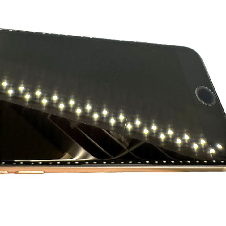 �ڥХåƥ꡼85%��iPhone��SE����3�����64GB���������饤��