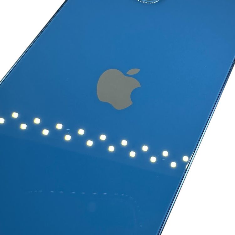 ڥХåƥ꡼84%iPhone13128GB֥롼SIMե꡼au