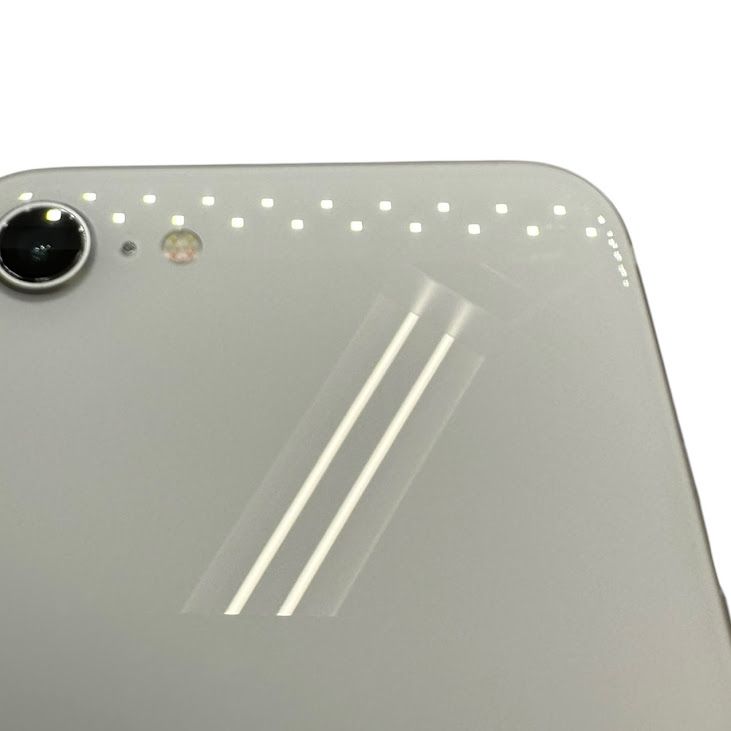 �ڥХåƥ꡼90%��iPhone��SE����2�����64GB���ۥ磻�ȡ�SIM�ե꡼��au��