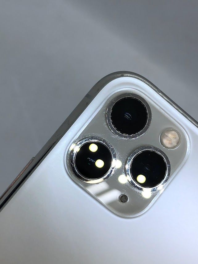 ムスビー｜iPhone11 Pro 64GB シルバー SIMフリー ドコモ版 バッテリー 
