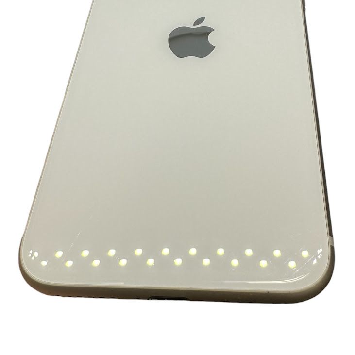 �ڥХåƥ꡼85%��iPhone��SE����3�����64GB���������饤�ȡ�SIM�ե꡼���ɥ�����