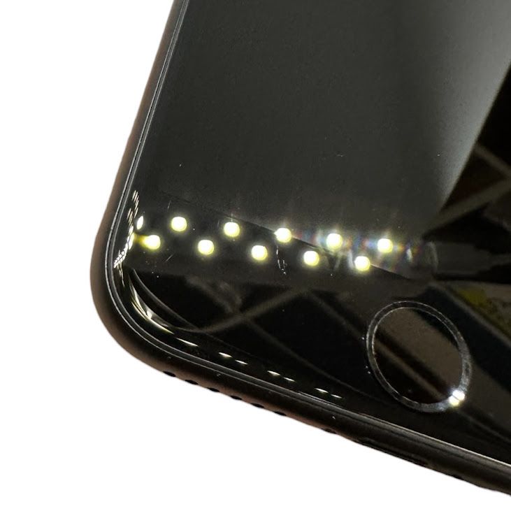 �ڥХåƥ꡼91%��iPhone��SE����2�����64GB���֥�å���SIM�ե꡼���ɥ�����