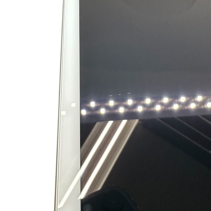 �ڥХåƥ꡼100%��iPad��8������顼��32GB������С���SIM�ե꡼�����եȥХ���