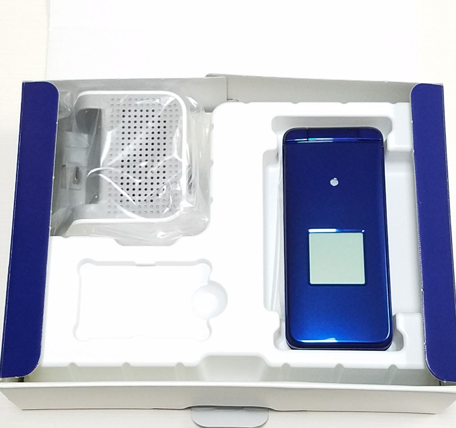ムスビー｜安心保障☆別売り充電器セット☆povo2.0利用ok☆かんたん 