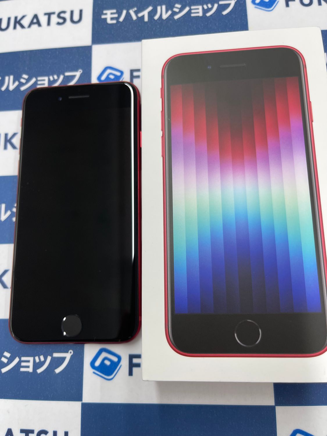 iPhone SE (第3世代) ブラック SIMフリー バッテリー 90%