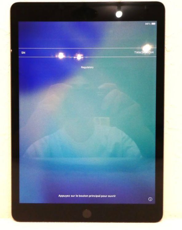 ����ϥ���󥯤�iPad 9�Ǥ��������ƥ��١��������å����դ��Ƥ��ޤ�