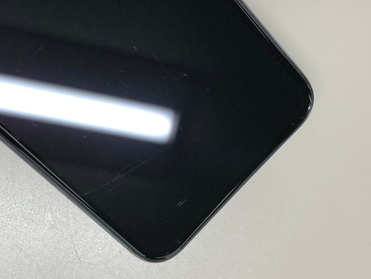 ���Хåƥ꡼���� iPhone 11 Pro Max 512GB �ߥåɥʥ��ȥ��꡼��