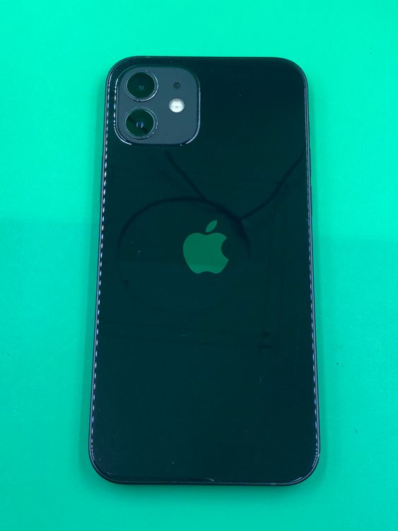 ���Хåƥ꡼���� iPhone 12 128GB �֥�å� SIM�ե꡼ au �� H2