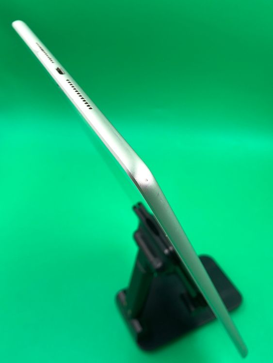 ����� iPad ��6���� Wi-Fi+Cellular 32GB SIM�ե꡼ KDDI ��