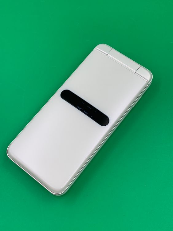 ������ GRATINA KYF42 8GB �ۥ磻�� SIM�ե꡼ KDDI ��