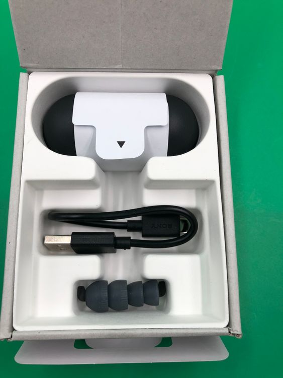 ��̤���� SONY WF-C710N ����ۥ� �磻��쥹 WF-C710N �֥�å�