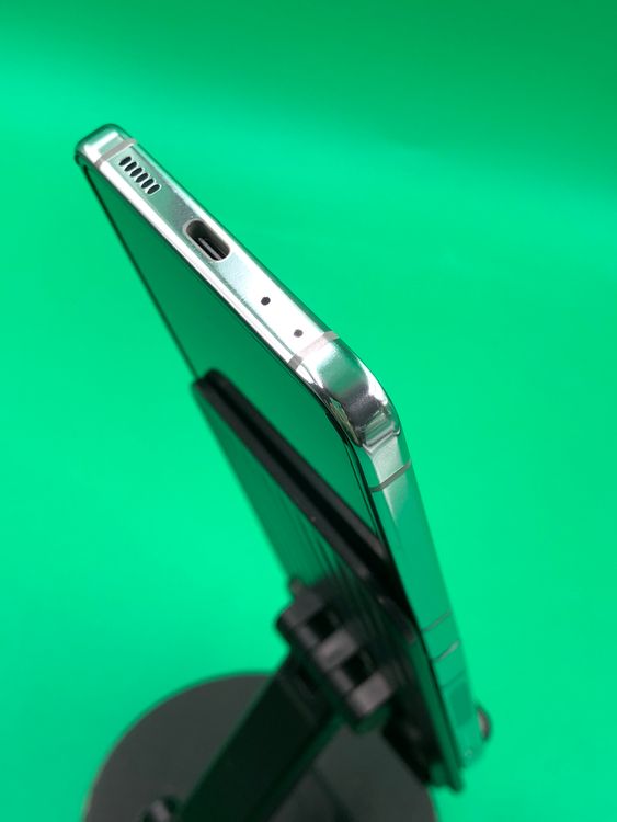�������� Galaxy Z Flip5 256GB ���꡼�� SIM�ե꡼ au�� H3