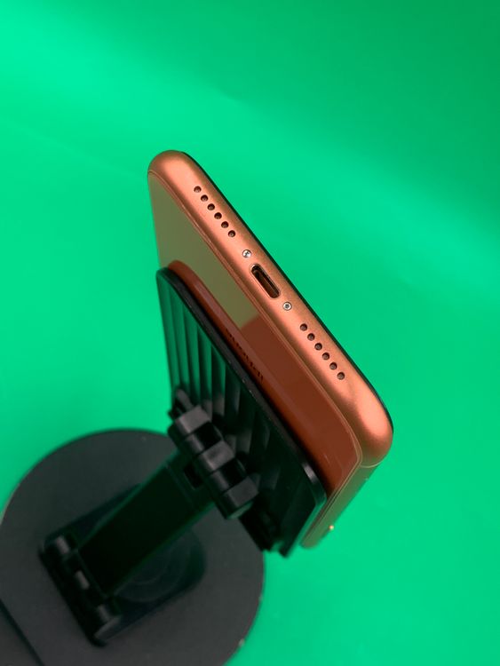 ������ iPhone XR 128GB SIM�ե꡼ ��������100% ������