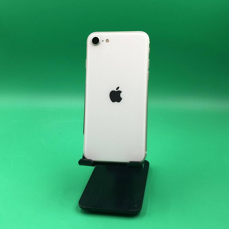 �վ��ѥͥ뿷�� iPhone SE ��3���� 128GB �������饤�� ��������85%